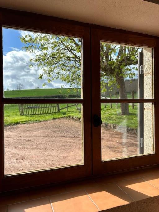 La Maison De Barbara La Guiche Экстерьер фото