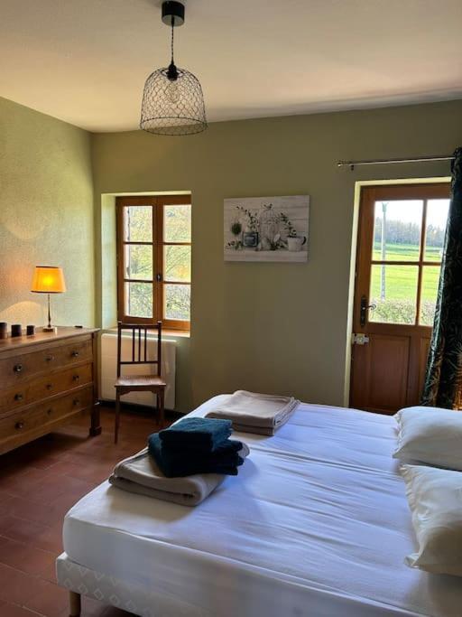 La Maison De Barbara La Guiche Экстерьер фото